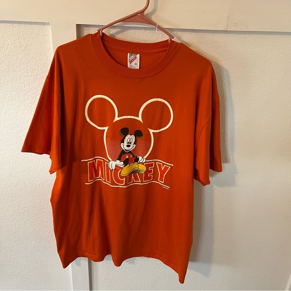 Vintage Jerzees Men's XL Mickey Mouse Disney T-shirt
